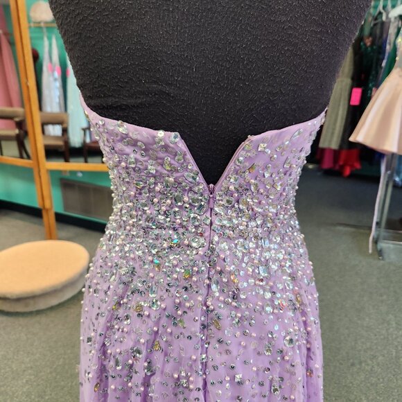 Mori Lee 95096 Lilac Size 6 Prom Dress/Formal Gown - Picture 6 of 7